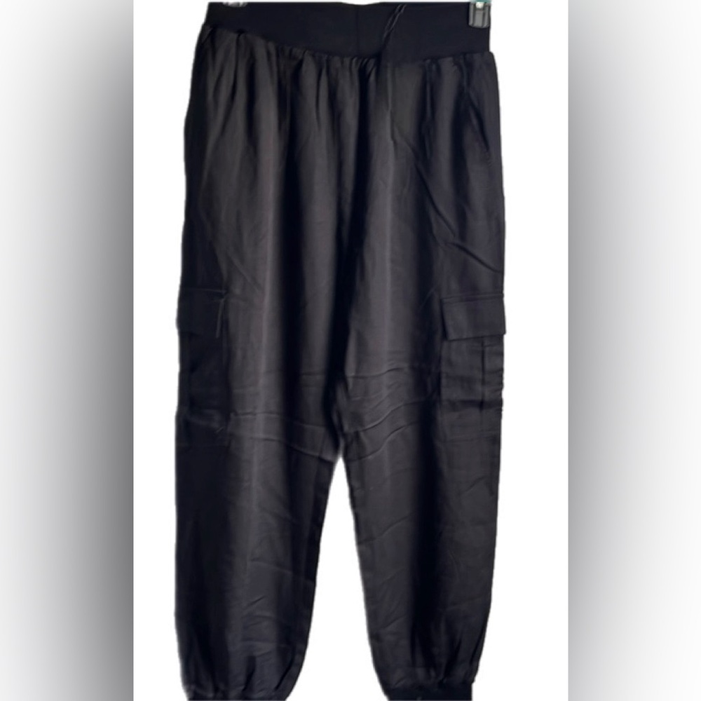 BLANKNYC CLOSE TO ME
PANT BLACK SIZE LARGE - Picture 3 of 16